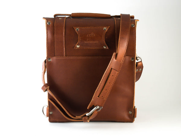 Messenger Bag — Cedar