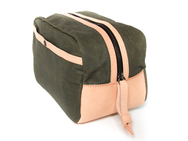 Travel Kit - Green Olive